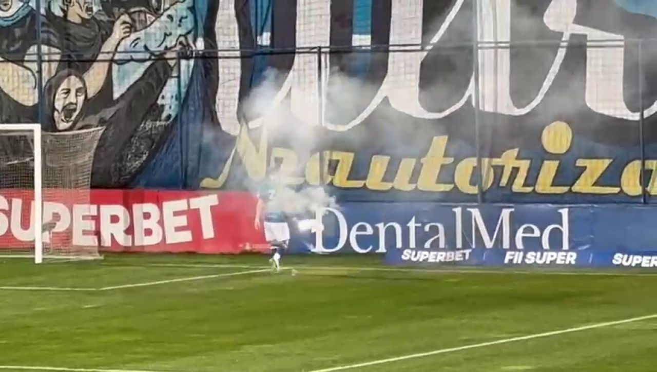 Constănțenii sunt pe val! Coregrafie superbă la Farul - FCSB_31