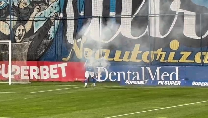 Constănțenii sunt pe val! Coregrafie superbă la Farul - FCSB_32