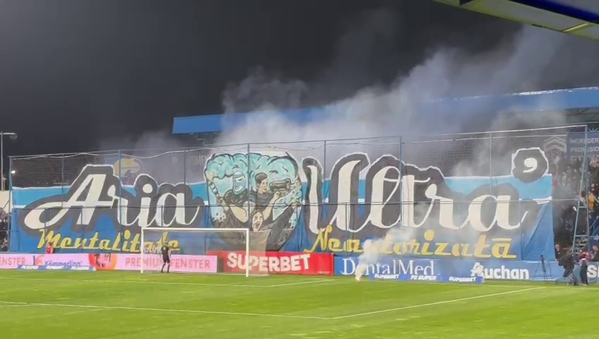 Constănțenii sunt pe val! Coregrafie superbă la Farul - FCSB_34