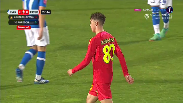 Schimbare la FCSB în minutul 28! Fotbalistul s-a dus în trombă la vestiare_3
