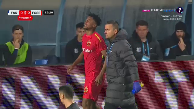 Probleme pentru FCSB! S-a accidentat împotriva Farului și a fost imediat înlocuit_8