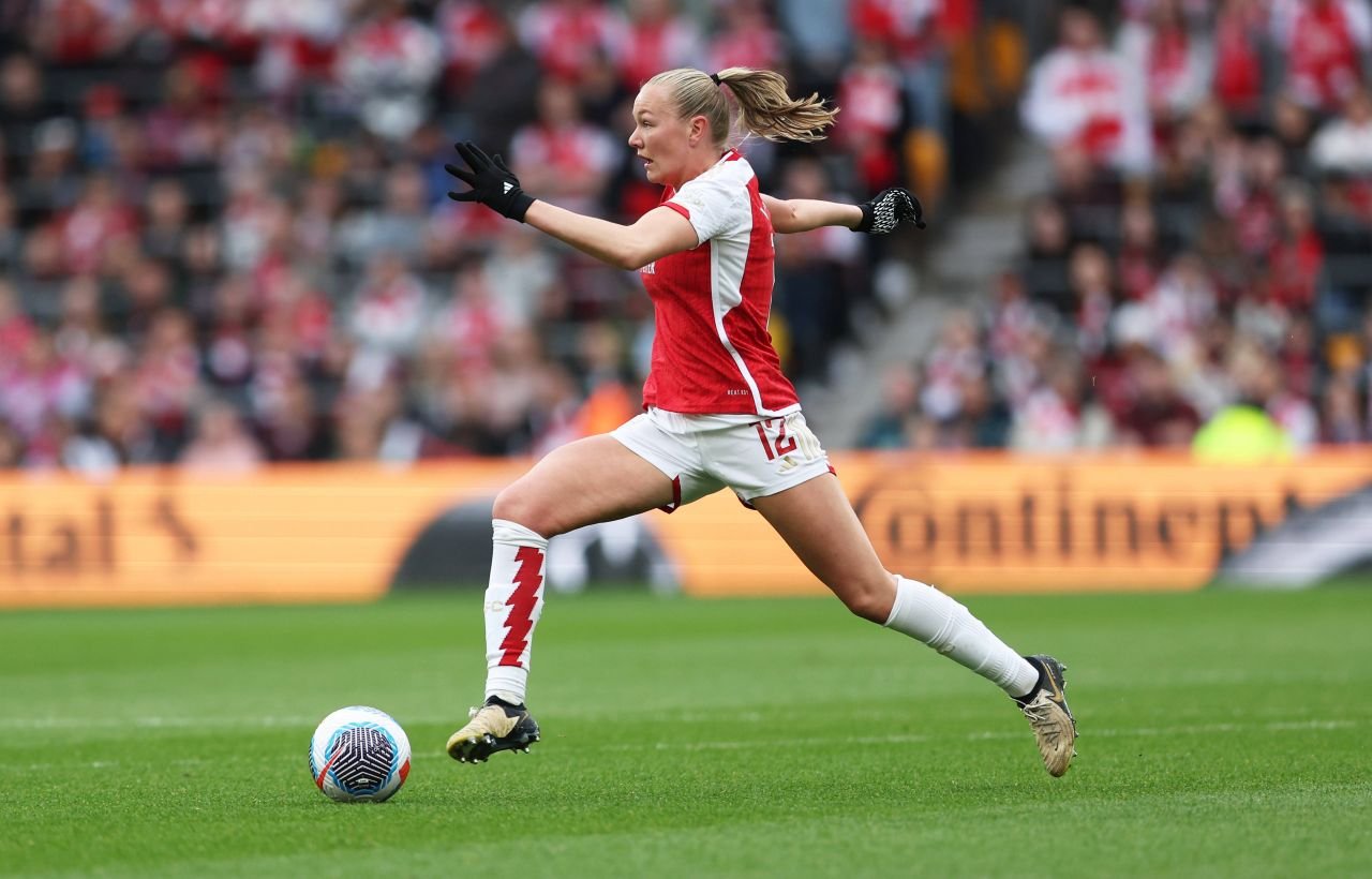 ”Cazul Christian Eriksen”, tras la indigo în fotbalul feminin! O jucătoare a lui Arsenal s-a prăbușit pe teren _15