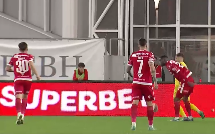 Dinamo - Petrolul Ploiești 1-1. Final aprins de meci pe ”Arcul de Triumf” sub privirile a sute de copii_6