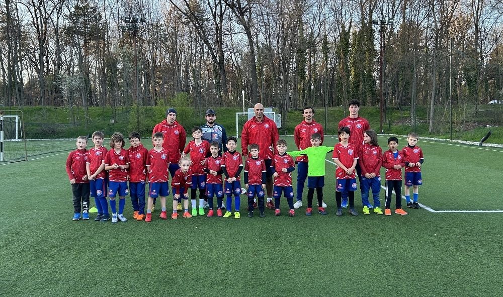 Cum arată un antrenament la FC Nana Juniors. &rdquo;Construim fotbaliști pentru Liga 1&rdquo;