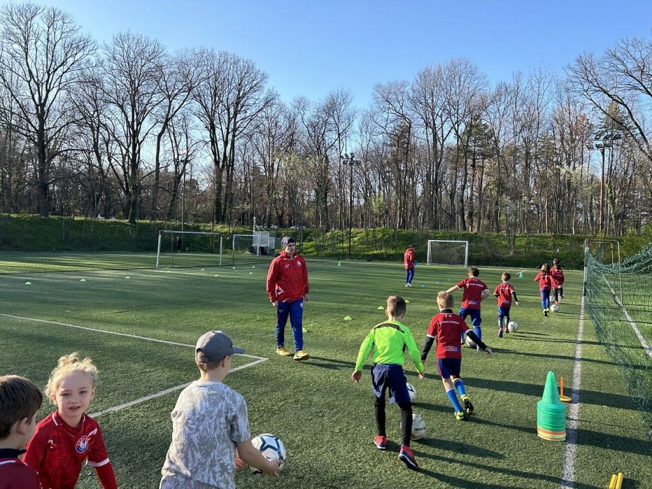 Cum arată un antrenament la FC Nana Juniors. ”Construim fotbaliști pentru Liga 1”_10