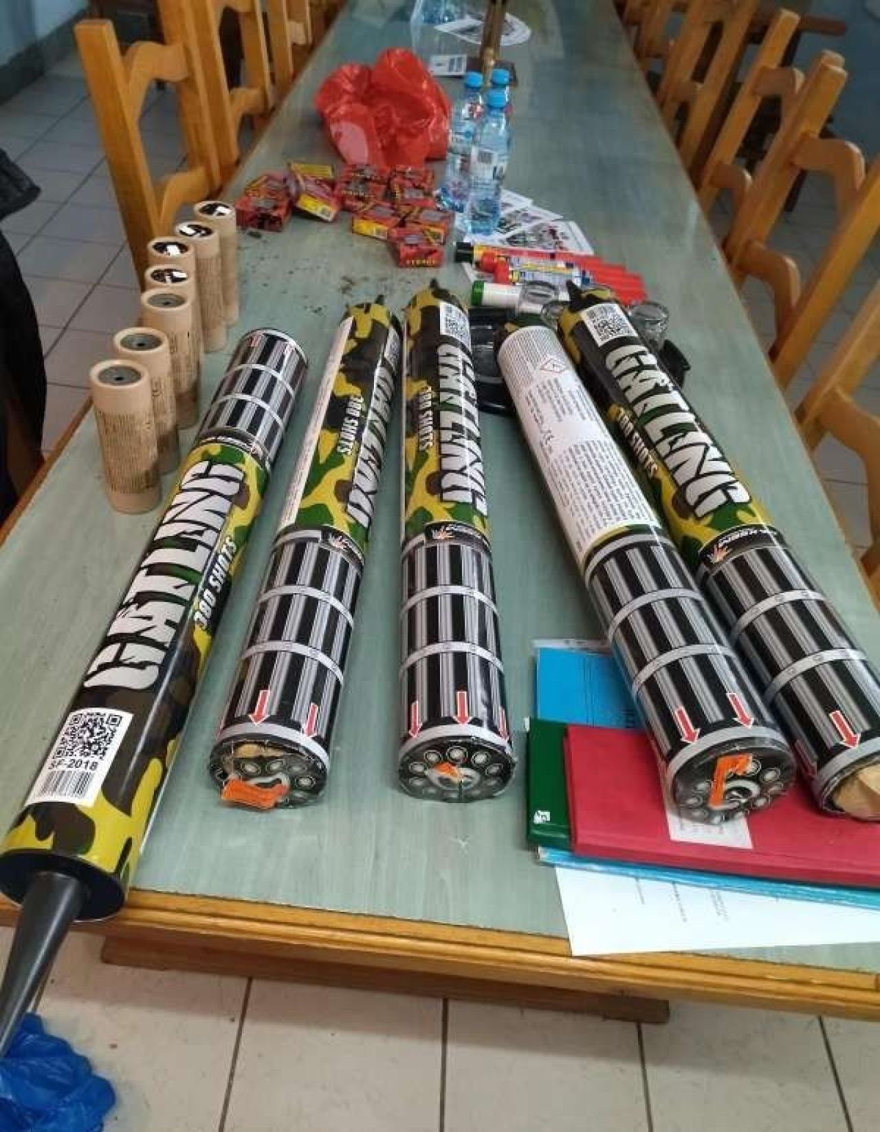 Materiale pirotehnice găsite într-o groapă înainte de Corvinul - CFR Cluj! Explicația Jandarmeriei_3