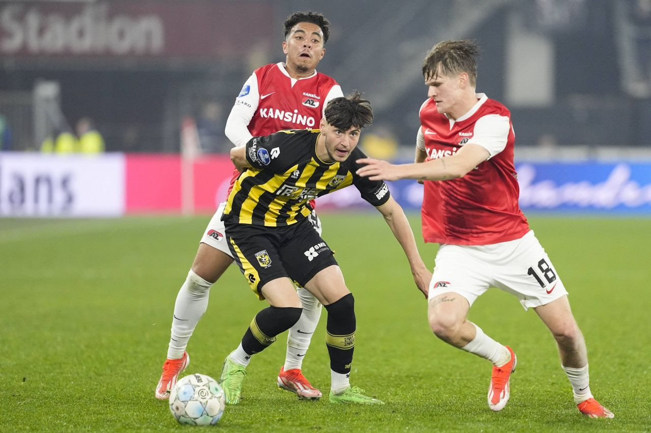 Marea speranță pentru atacul naționalei României, 13 minute jucate în primele 10 meciuri la penultima clasată!_20