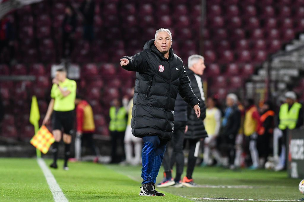 Dorin Goian e dur la adresa lui Dan Petrescu_27