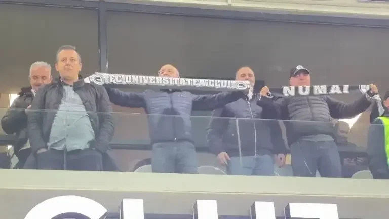 Emil Boc jubilează după calificarea lui ”U” Cluj în semifinalele Cupei României!