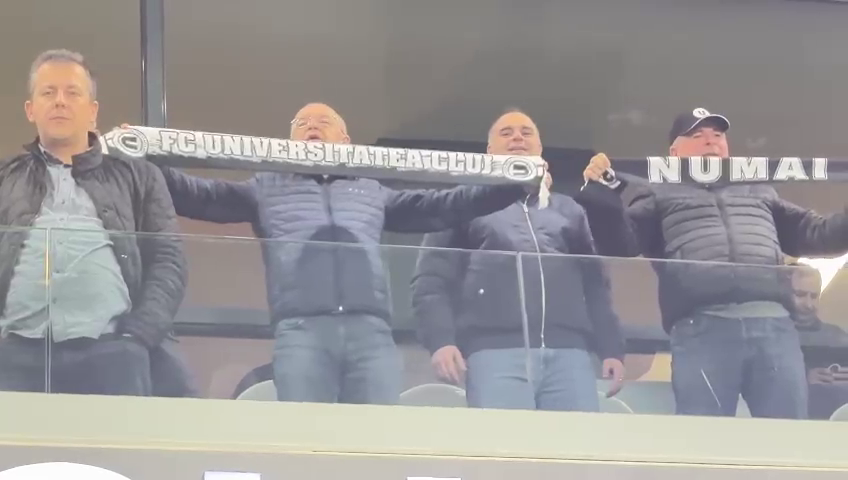 Emil Boc jubilează după calificarea lui ”U” Cluj în semifinalele Cupei României!_4