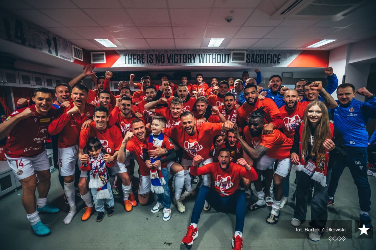 Echipa lui Omrani a scris istorie miercuri seară, dar fostul atacant de la FCSB și CFR Cluj nu are loc nici pe bancă!_5