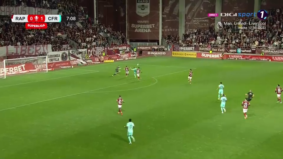 Ce execuție! Daniel Bîrligea a profitat de eroarea lui Marian Aioani în derby-ul vișiniu_2