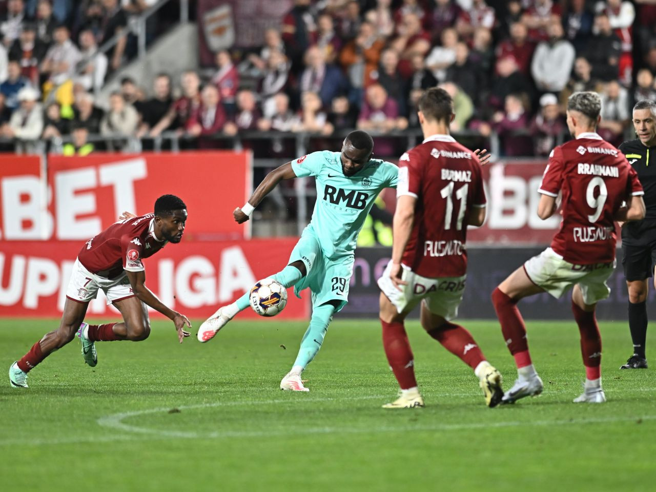 Cea mai dură reacție după ce Rapid a fost strivită de CFR Cluj_3