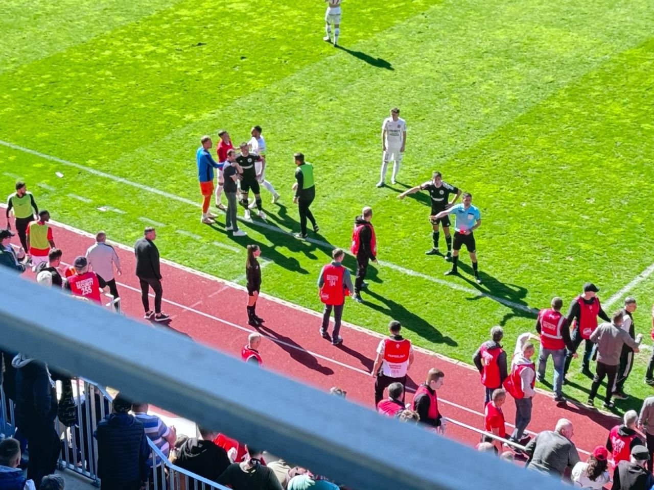 S-au încins spiritele la Sibiu! Hermannstadt - U Cluj a fost aproape să se încheie cu o bătaie_14
