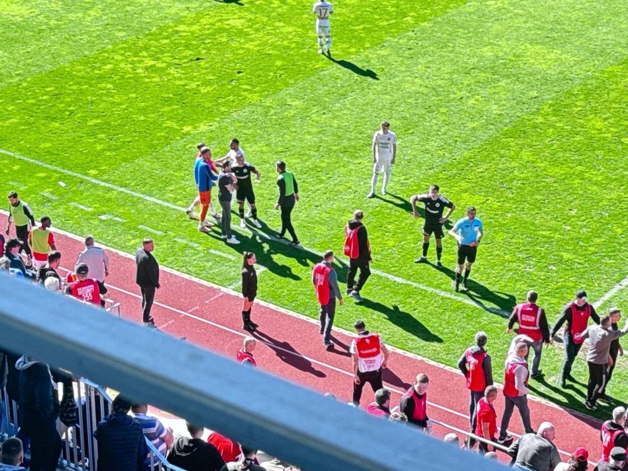 S-au încins spiritele la Sibiu! Hermannstadt - U Cluj a fost aproape să se încheie cu o bătaie_15