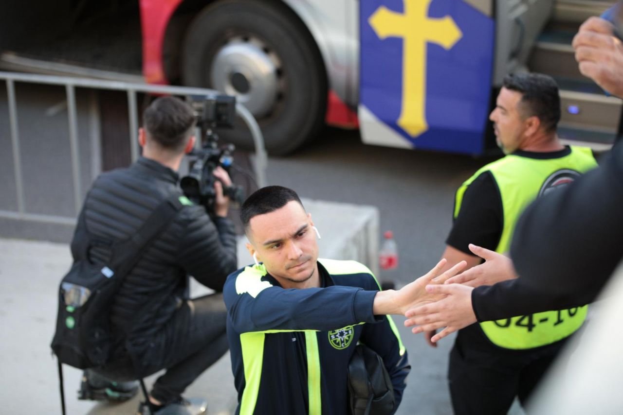 Primire ”de gală” pentru FCSB înainte de meciul cu Universitatea Craiova! Jucătorul care a fost ovaționat puternic_17