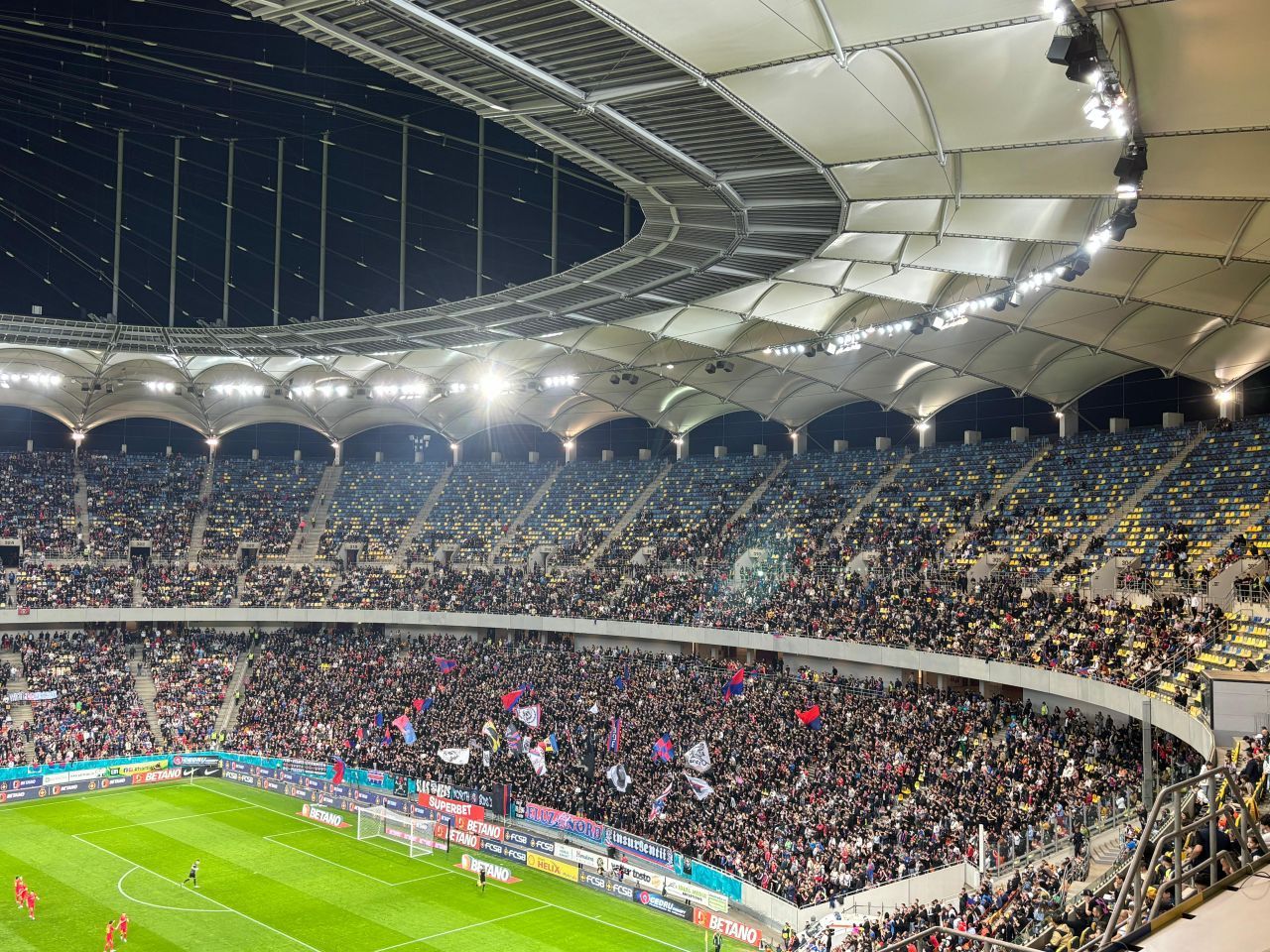 Direct în top! Câți suporteri asistă la FCSB - Universitatea Craiova_4