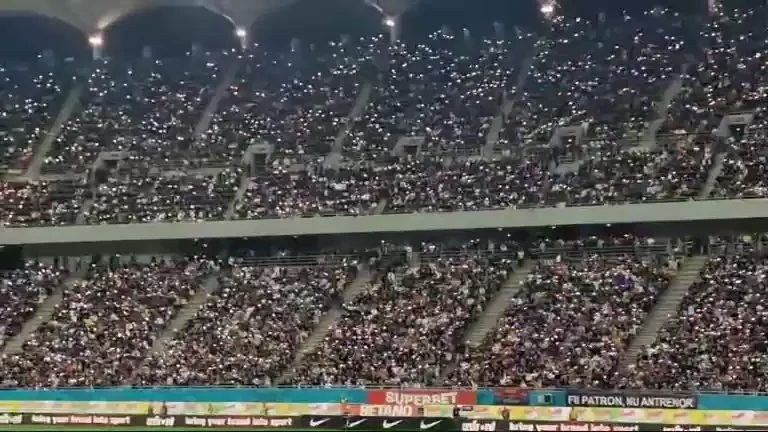 Fanii celor de la FCSB la finalul meciului cu Universitatea Craiova (07.04.2024)