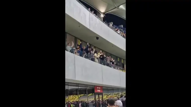 Bucuria lui Mihai Stoica după FCSB - Universitatea Craiova 2-0 (07.04.2024)