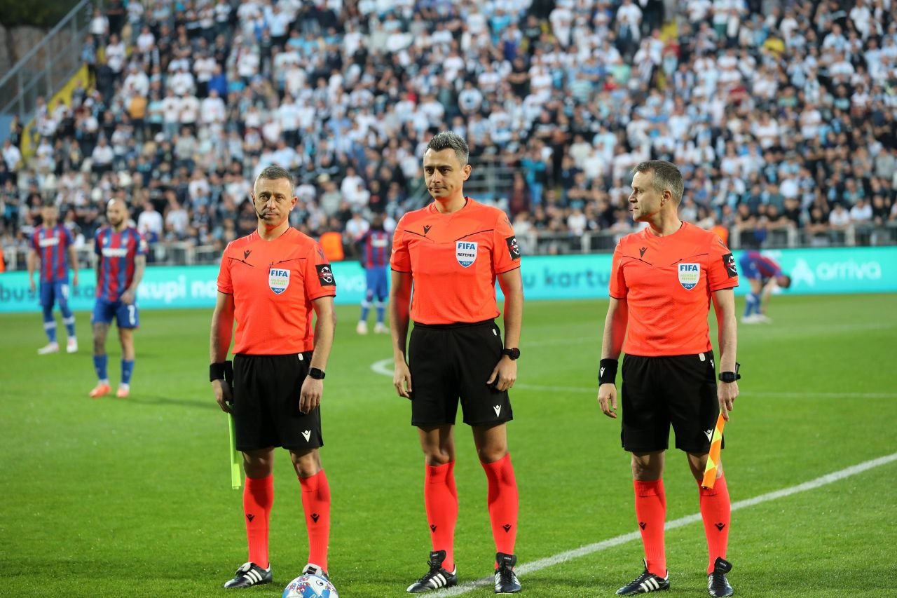 Arbitrul român distrus de Gigi Becali, erou la derby-ul din Croația: 