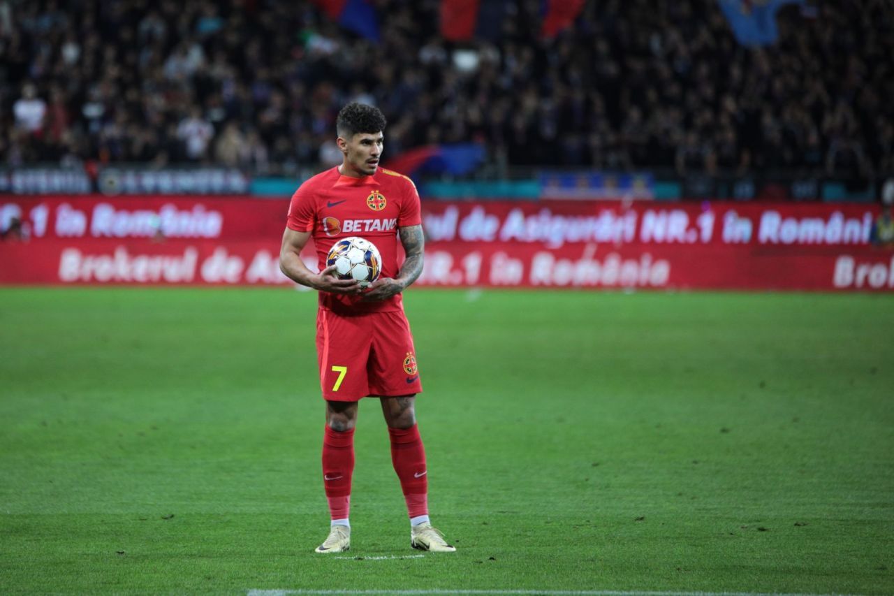 Unii români nu fac într-un an câți bani va primi Florinel Coman pe zi, în Qatar: despre ce sumă e vorba_8