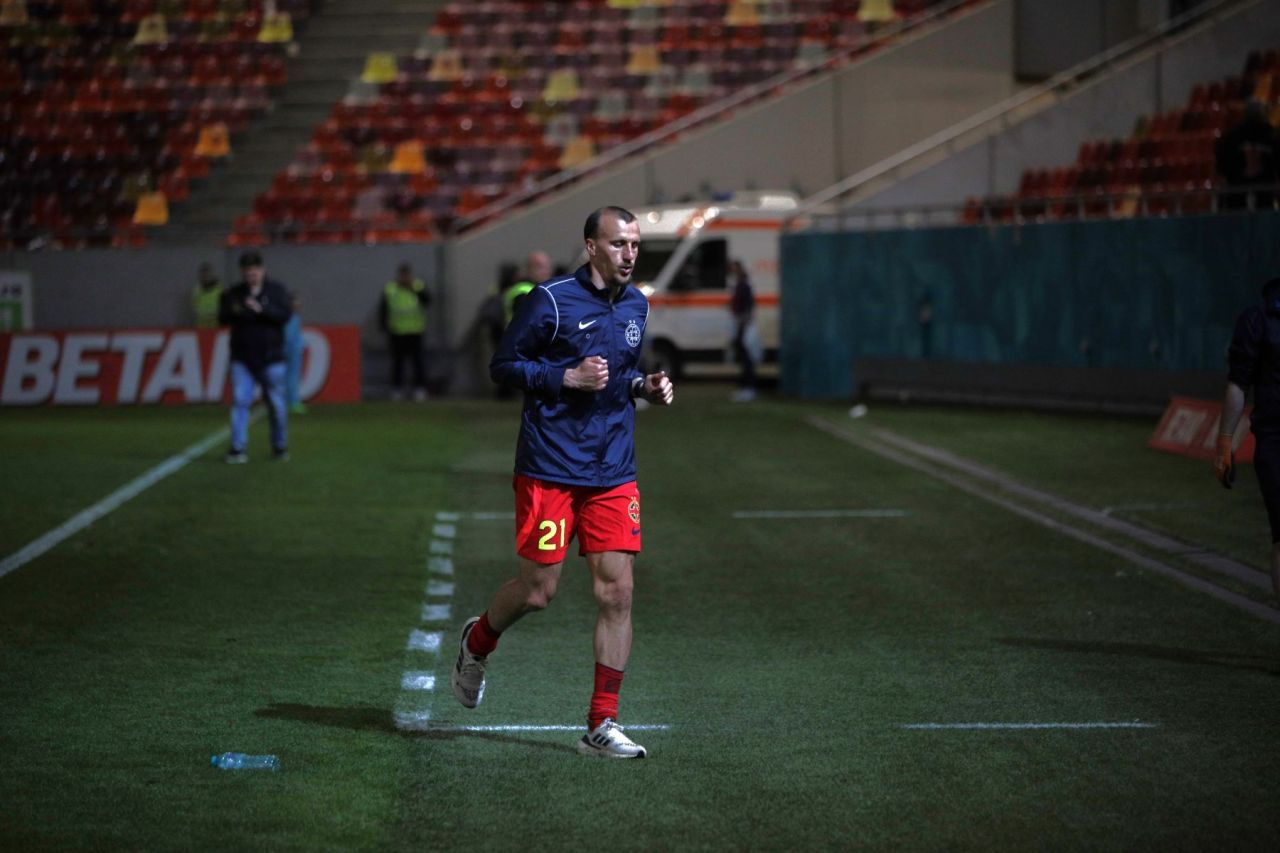 Chiricheș chiar vrea la Euro 2024! Ce a făcut fotbalistul FCSB, când colegii săi erau la dușuri_19