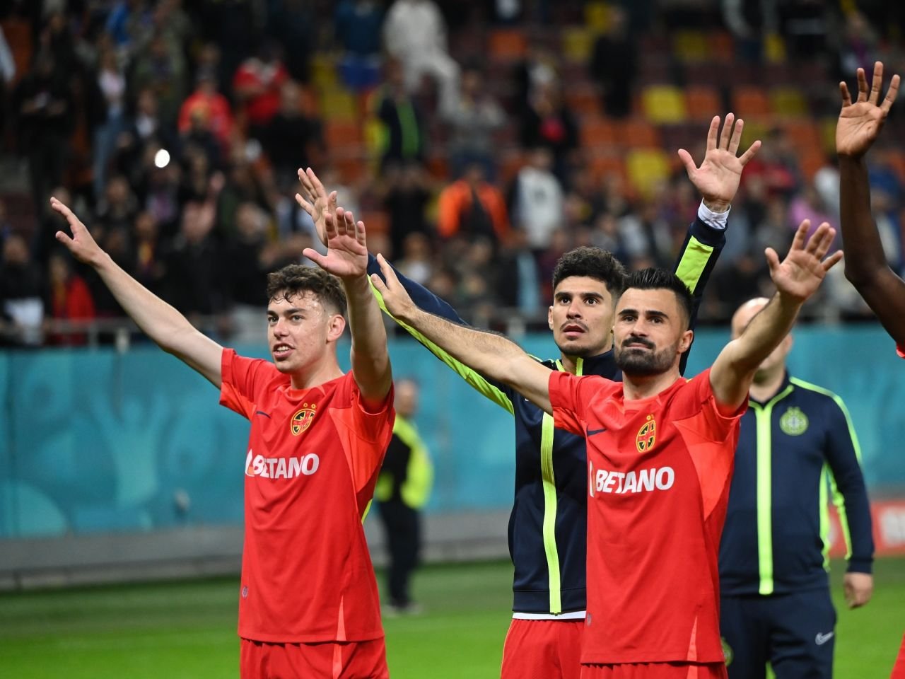 Cel mai bun actor de la FCSB , propus pentru un serial la PRO TV: &Icirc;mi place cum joacă!