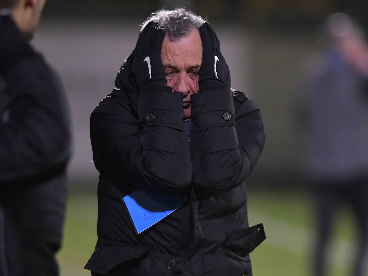 Mesajul superb al lui Dinamo de ziua lui Mircea Rednic, simbolul ”alb-roșu” devenit acum adversar al ”câinilor”_12