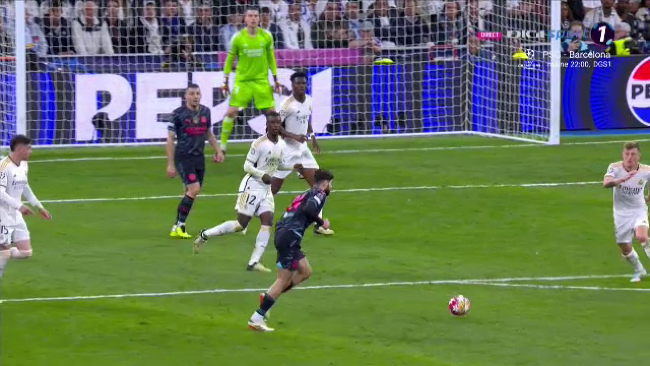 Ce goluri! Manchester City a reușit două ”bijuterii” în cinci minute pe ”Bernabeu”_13
