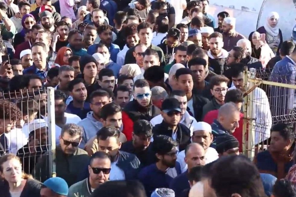 Au venit musulmanii la Dinamo, dar nu vreun șeic miliardar. Ultimul mare eveniment pe vechiul stadion, cu peste 5.000 de oameni _3