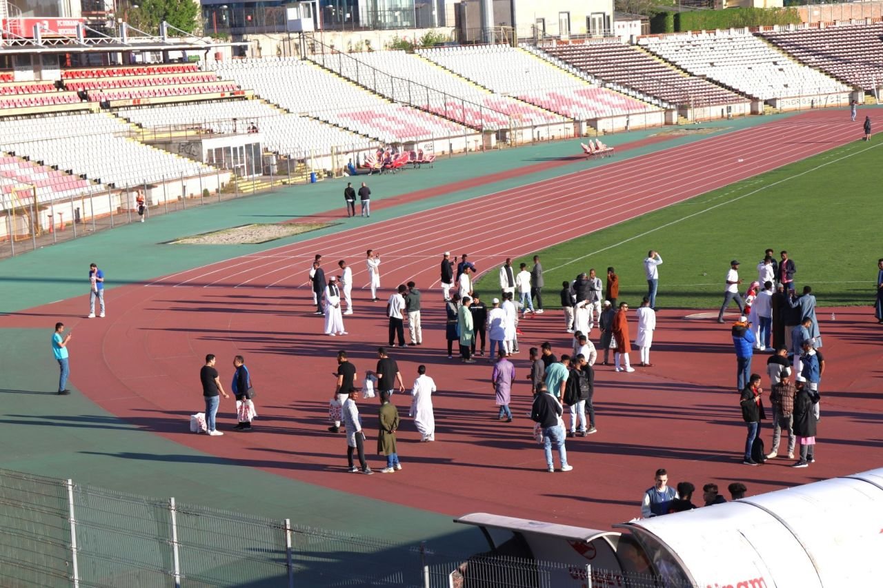 Au venit musulmanii la Dinamo, dar nu vreun șeic miliardar. Ultimul mare eveniment pe vechiul stadion, cu peste 5.000 de oameni _31
