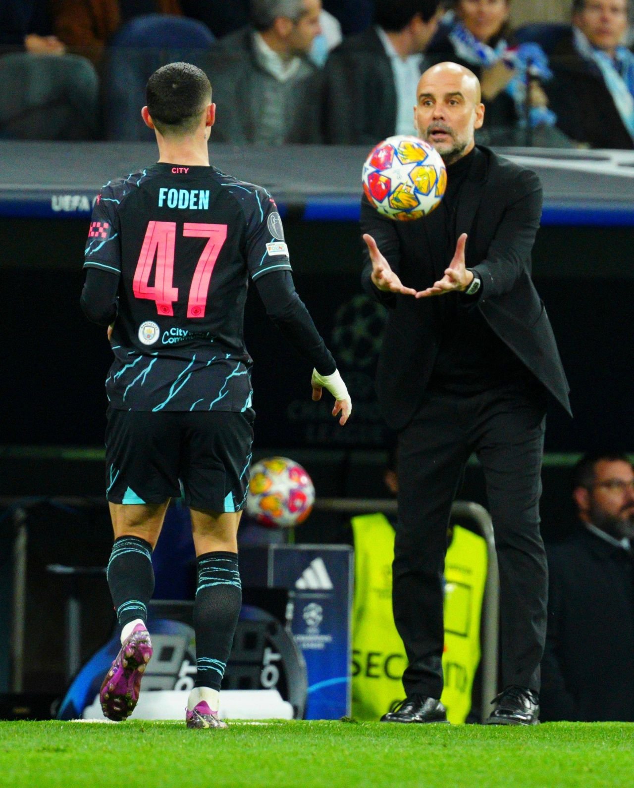 Cât costă ceasul exclusivist, de doar 18 grame, pe care Pep Guardiola l-a purtat la Real Madrid - Manchester City_2