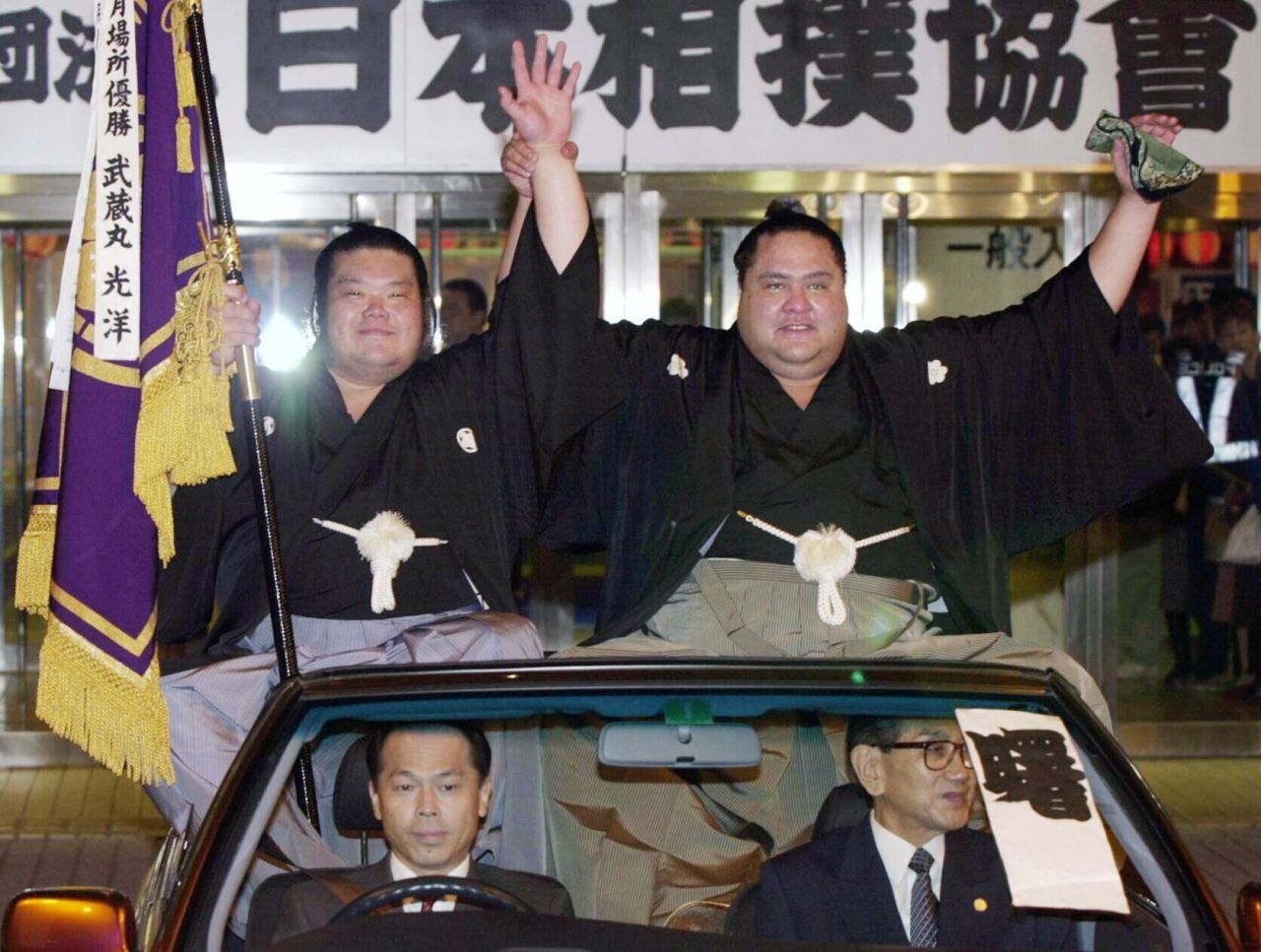 A murit Akebono, legenda din sumo! A fost primul luptător născut în afara Japoniei ajuns în vârful ierarhiei_3