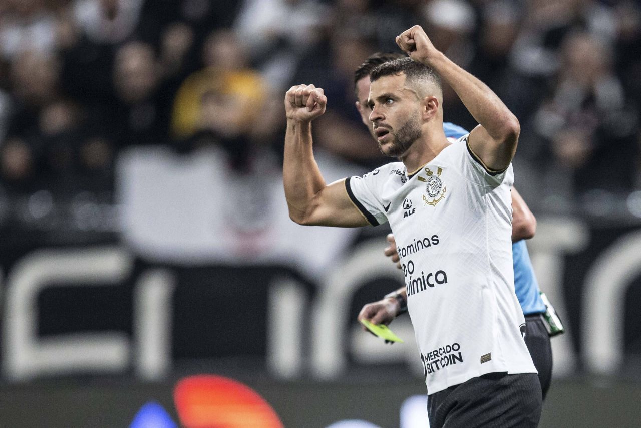 Junior Moraes, golgheterul de top brazilian care a jucat și în România, ironizat după ce a inițiat un proces ciudat la FIFA!_13
