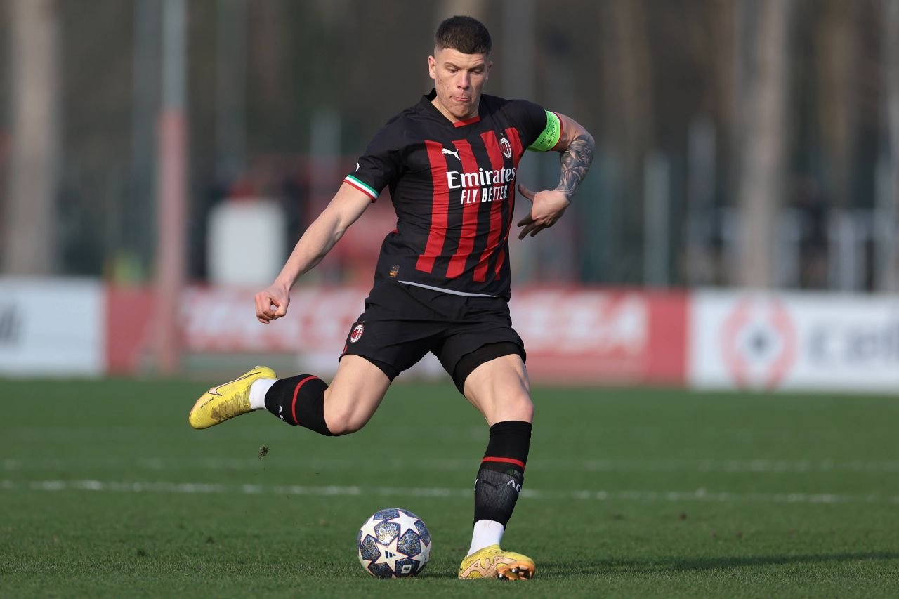 Când revine pe gazon Andrei Coubiș, românul de Champions League de la AC Milan care a refuzat naționala și nu a mai jucat de un an_6