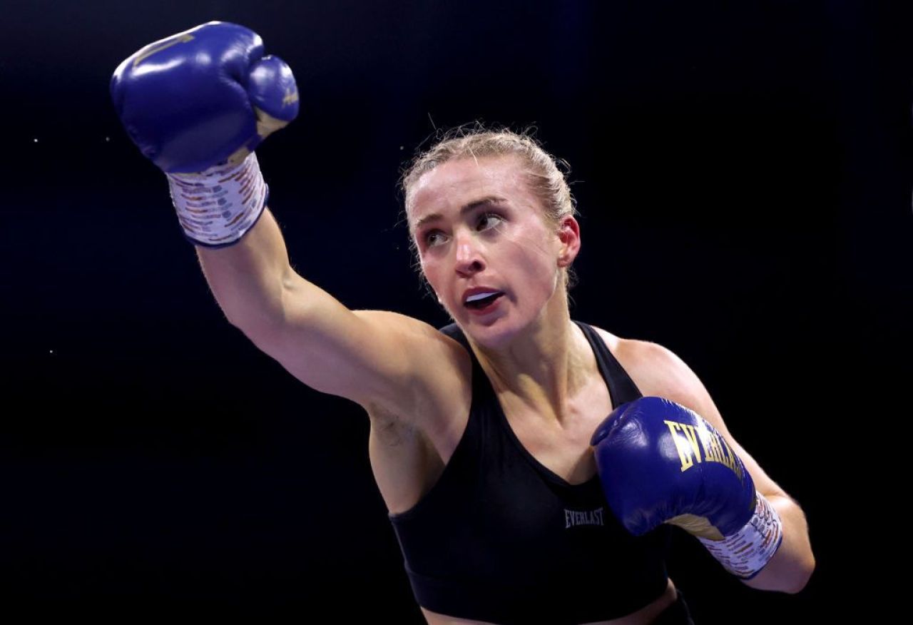 Un Rocky în varianta feminină! Cum a ajuns o frumoasă farmacistă să se lupte pentru titlul mondial în boxul profesionist_7