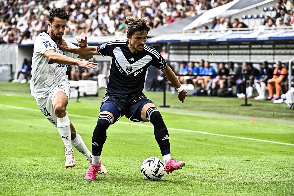 S-a întors Alexi Pitu! Titular la Bordeaux în ultimele patru etape, românul este lăudat de antrenorul Albert Riera_19