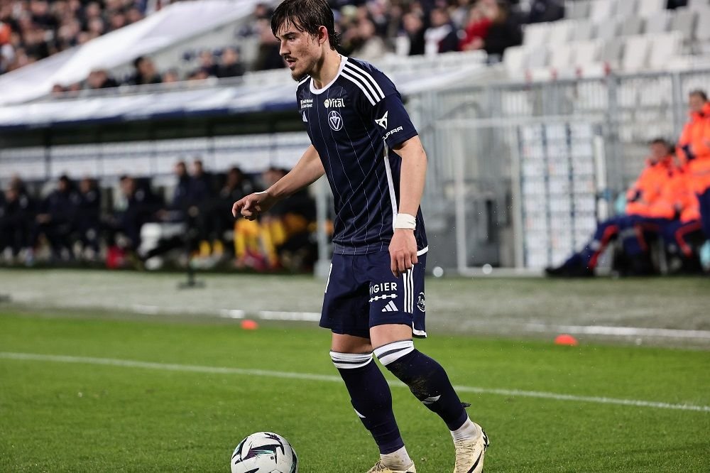 S-a întors Alexi Pitu! Titular la Bordeaux în ultimele patru etape, românul este lăudat de antrenorul Albert Riera_21