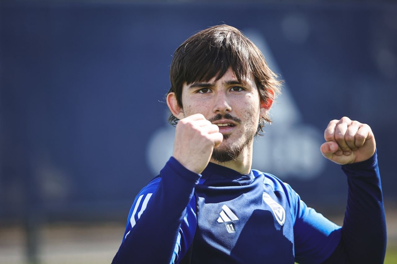 S-a întors Alexi Pitu! Titular la Bordeaux în ultimele patru etape, românul este lăudat de antrenorul Albert Riera_24