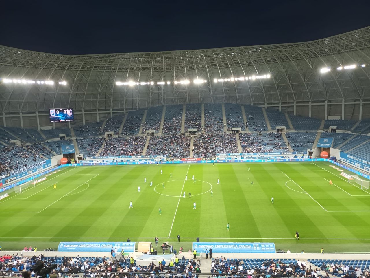 Câți suporteri asistă la meciul dintre Universitatea Craiova și Farul Constanța_1