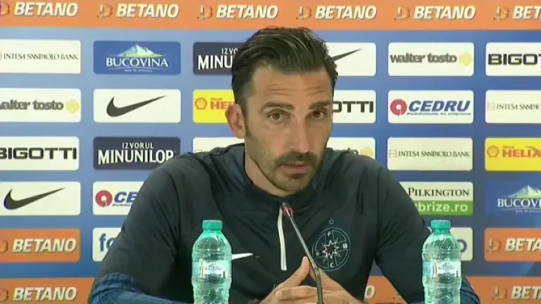 Conferință de presă Elias Charalambous &icirc;nainte de CFR Cluj - FCSB (13.04.2024)