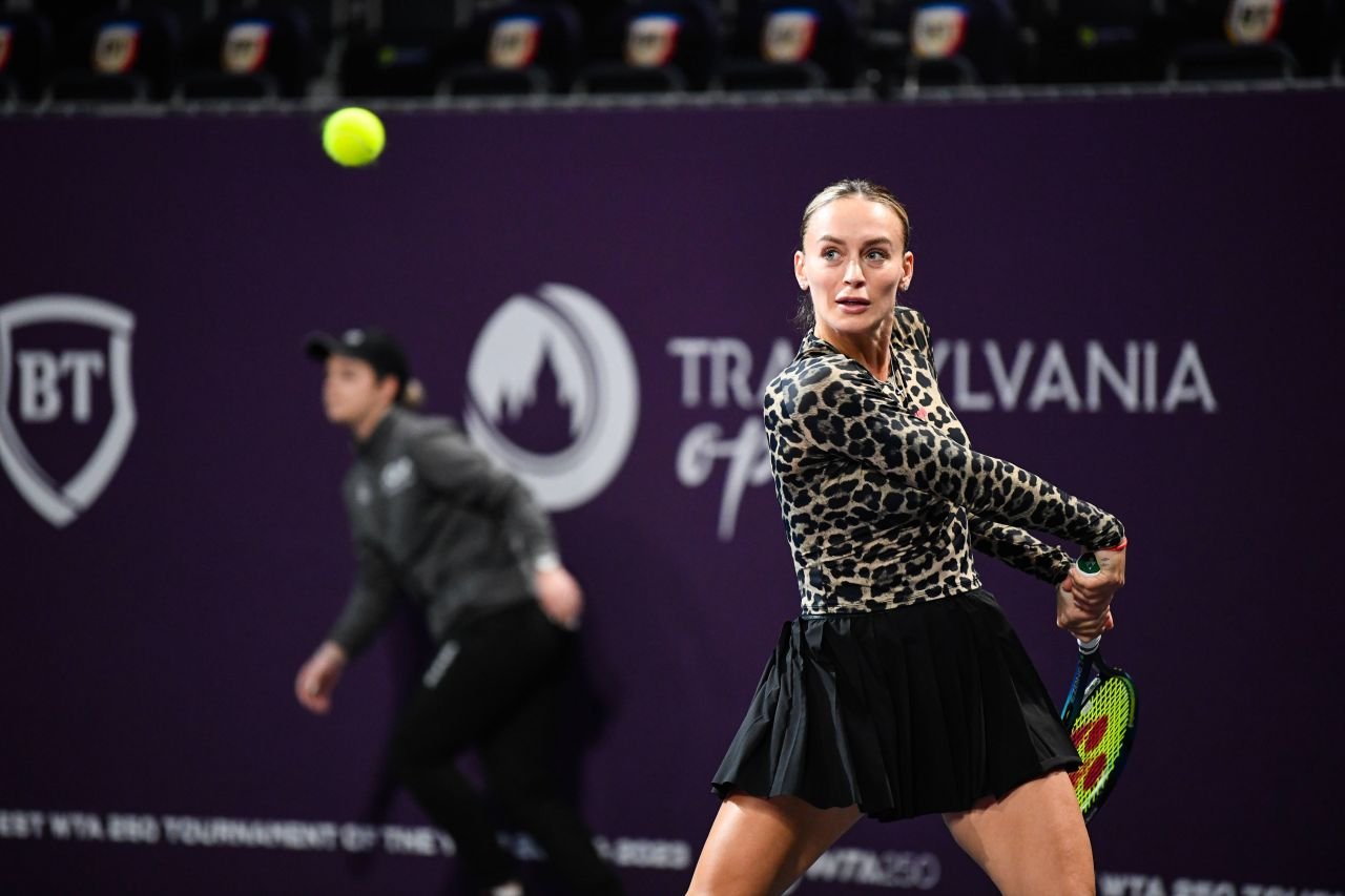 Victorie mare! Ana Bogdan o învinge dramatic pe Elina Svitolina și ține România în joc, în barajul cu Ucraina_5