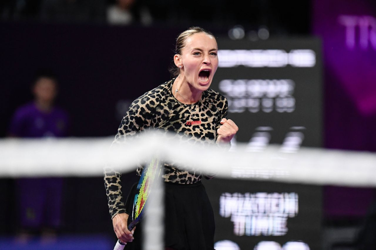 Victorie mare! Ana Bogdan o &icirc;nvinge dramatic pe Elina Svitolina și ține Rom&acirc;nia &icirc;n joc, &icirc;n barajul cu Ucraina