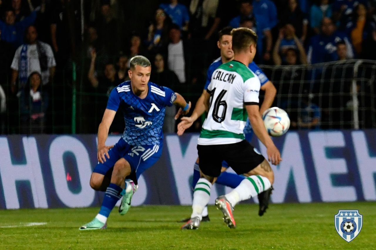 Atacantul român din străinătate care speră la titlu și Champions League a înscris primul gol la noua echipă!_8