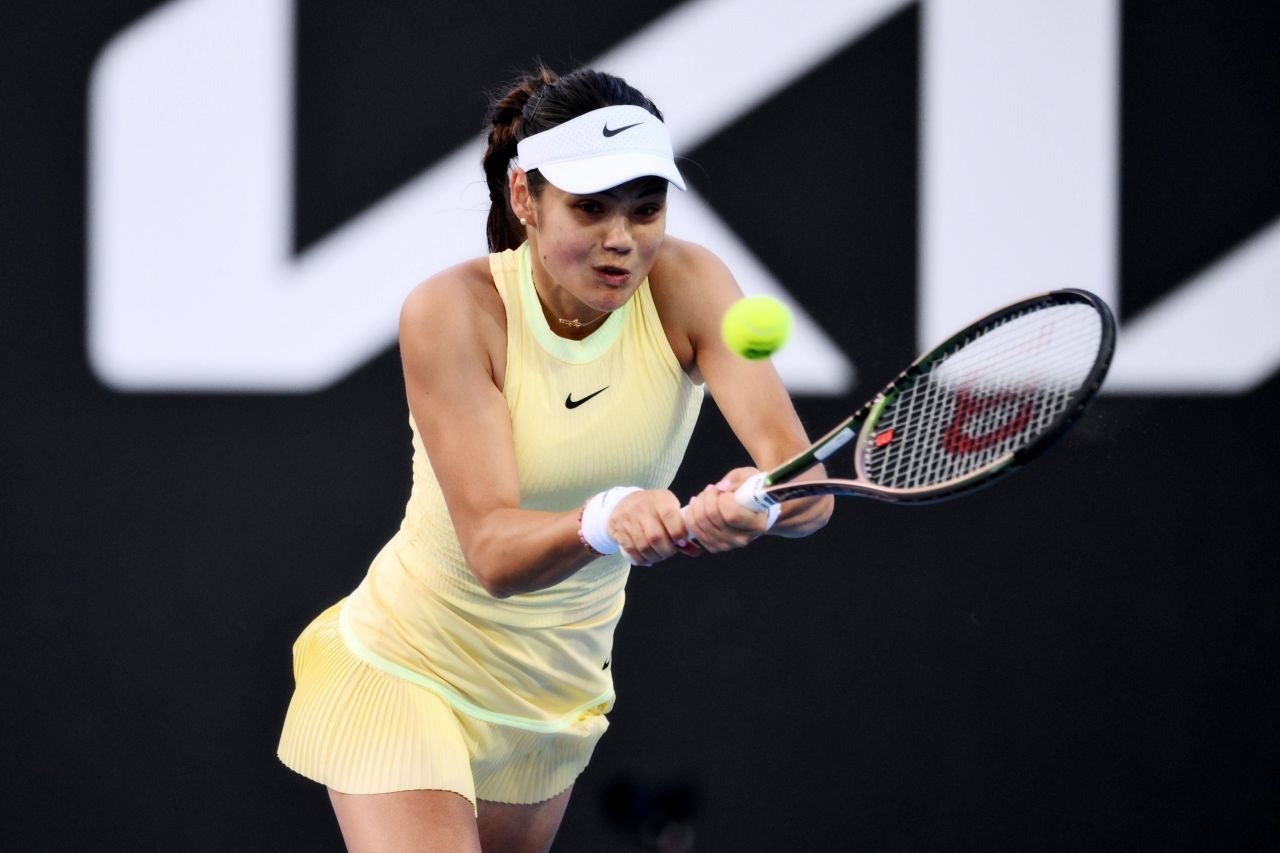 Emma Răducanu a fost eroina Marii Britanii la turneul Billie Jean King Cup!_16