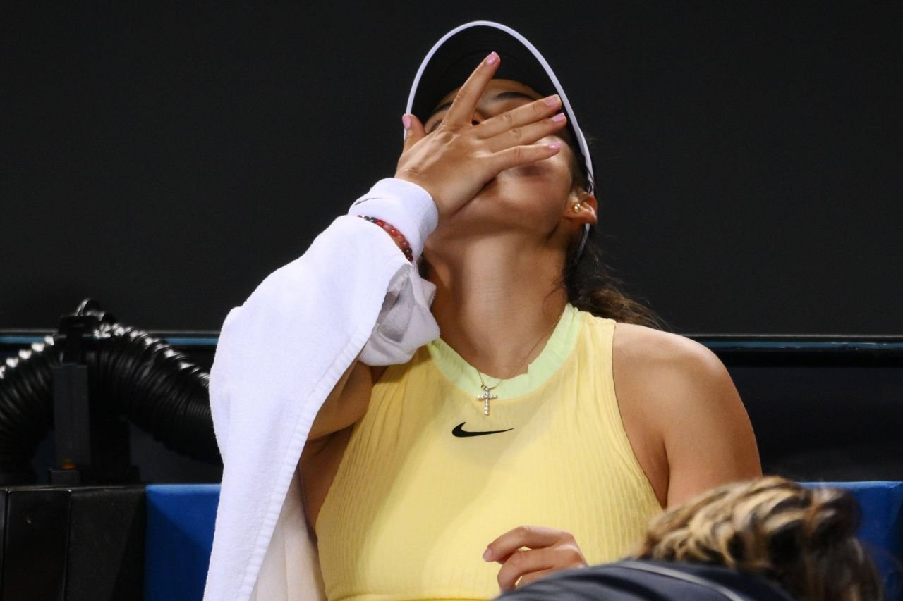 Emma Răducanu a fost eroina Marii Britanii la turneul Billie Jean King Cup!_19
