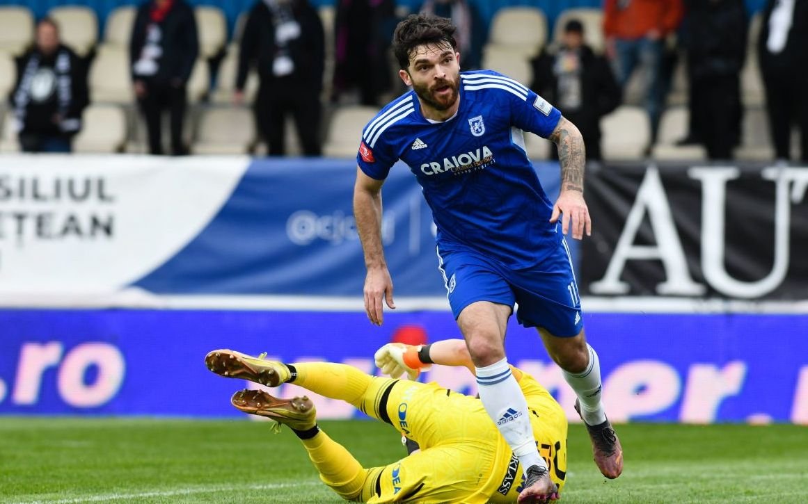FC Botoșani - FC U Craiova 4-1: ”Cu Eugen Trică / U Craiova pică”! Dinamo este acum pe ULTIMUL LOC, gazdele s-au dezlănțuit după 0-1 la pauză_3