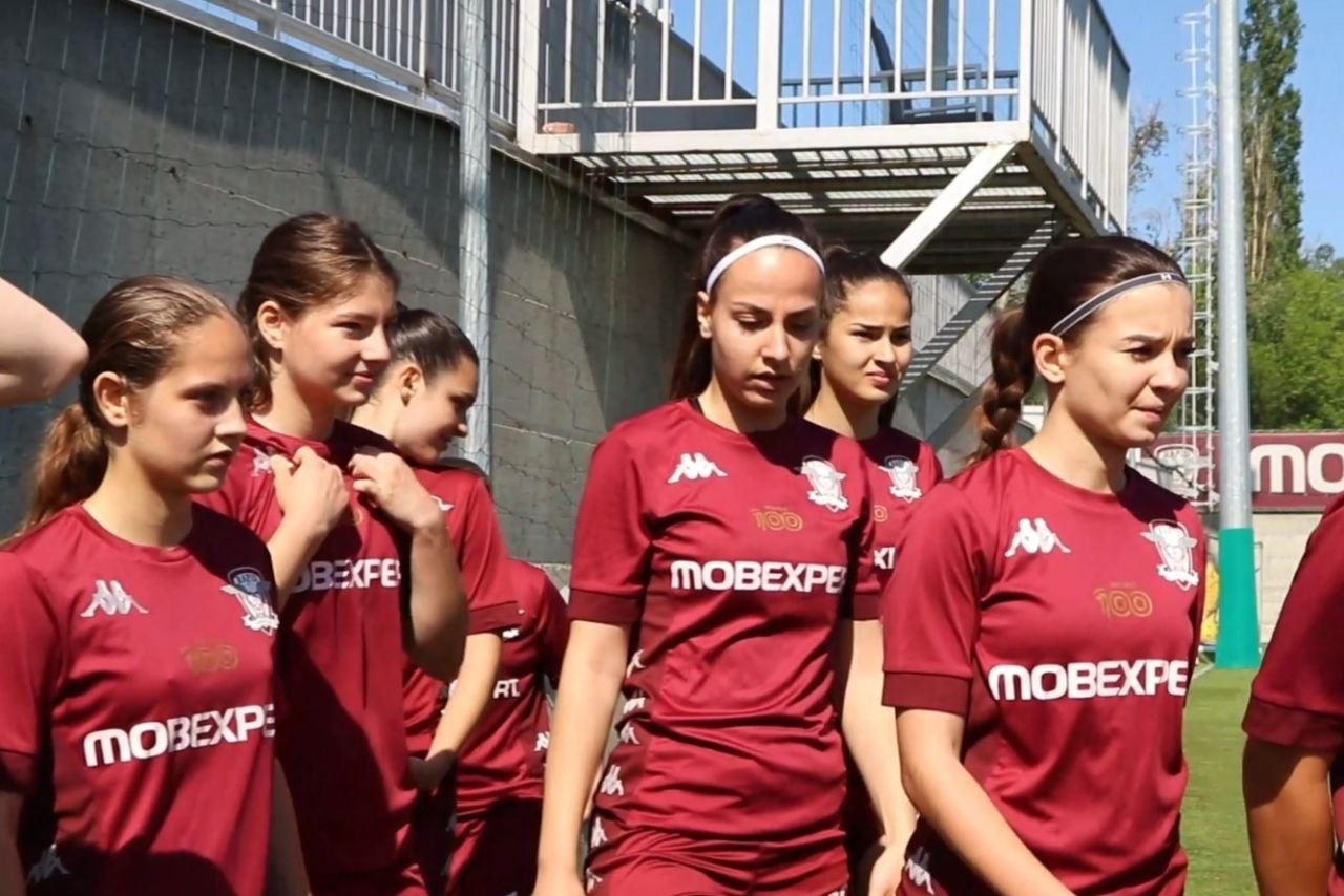 Promovare pentru echipa feminină a Rapidului, după ce a distrus-o pe FC Voluntari!_2