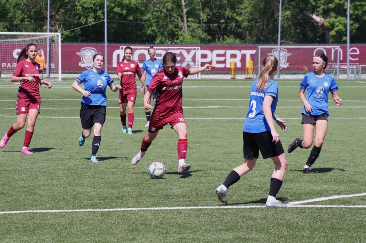 Promovare pentru echipa feminină a Rapidului, după ce a distrus-o pe FC Voluntari!_31
