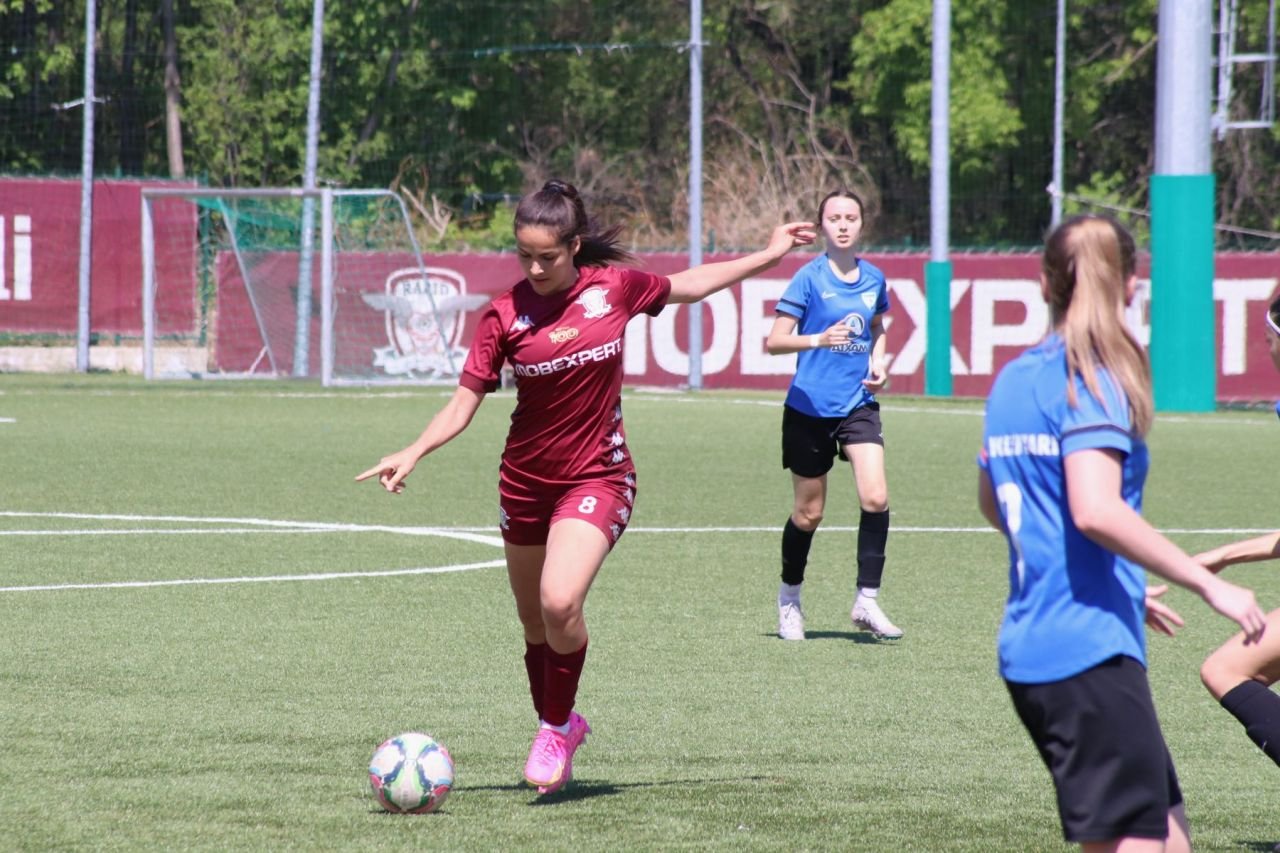 Promovare pentru echipa feminină a Rapidului, după ce a distrus-o pe FC Voluntari!_34